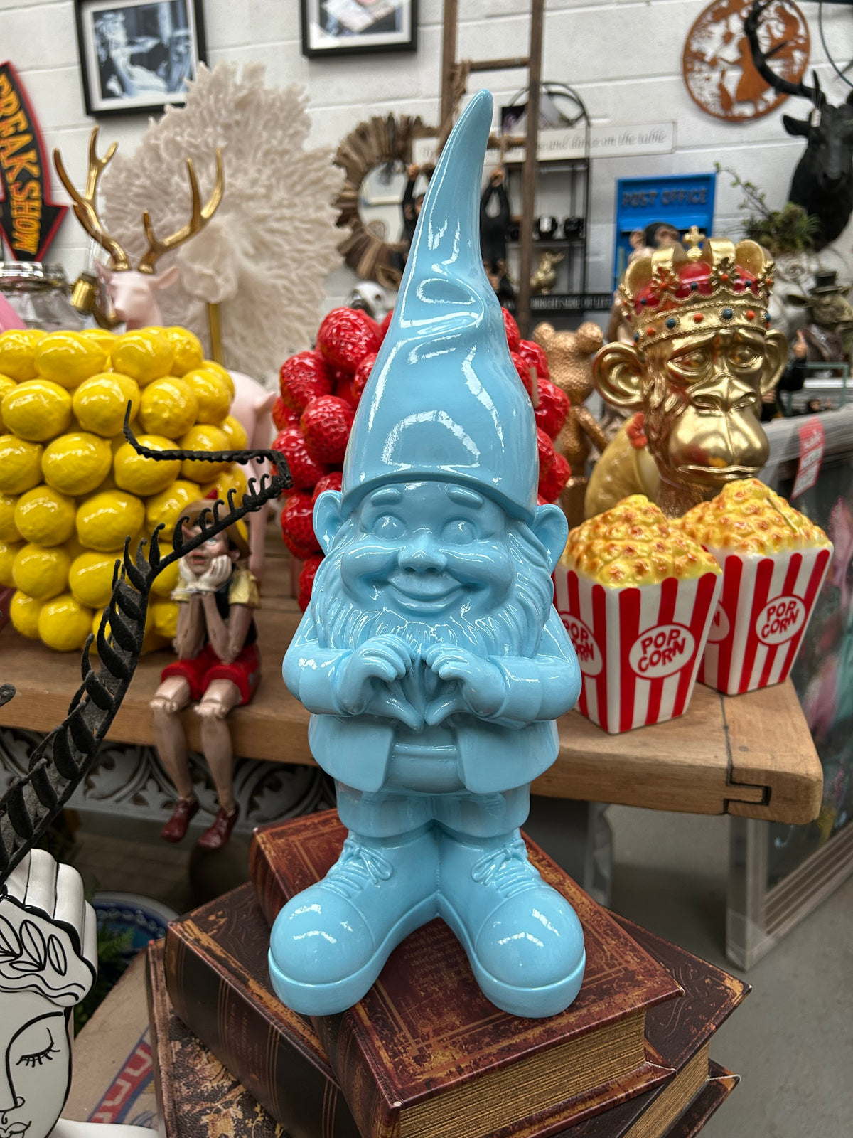 Medium Bright Blue "Heart Hands" Gnome Figure – Whimsical and Loving Decor | Sign of the times Stoke