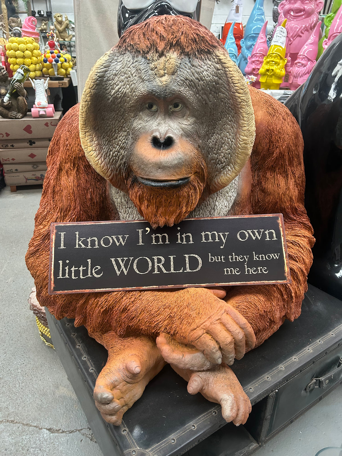 Large Orangutan Resin Figure – Outdoor Garden Sculpture | Sign of the times Stoke