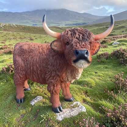 Large Highland Cow – Resin Indoor & Outdoor Animal Sculpture | Sign of the times Stoke