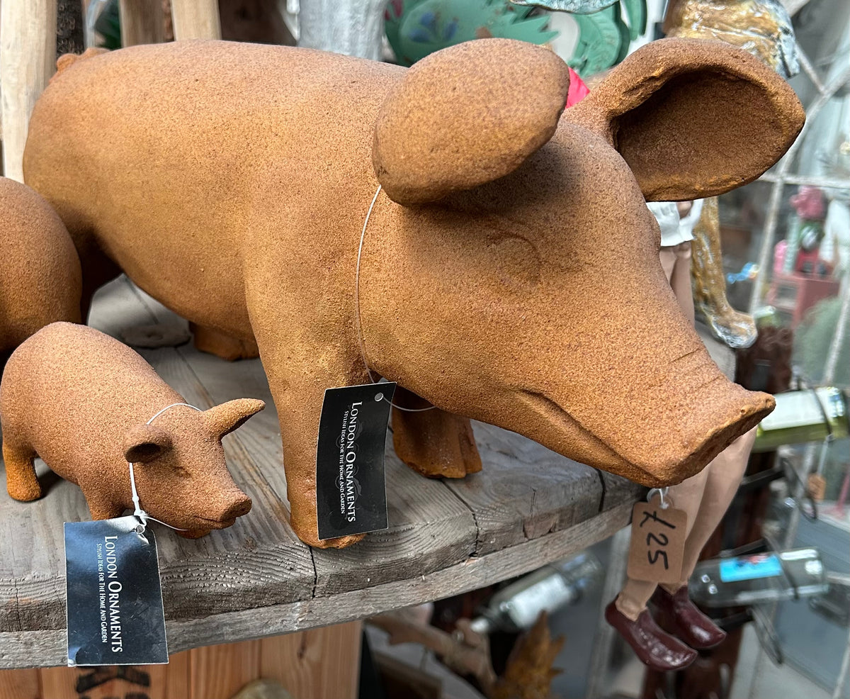 Decorative Pig Ornament – Hand Finished Indoor & Outdoor Sculpture | Sign of the times Stoke