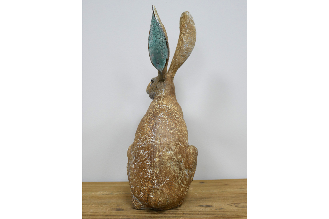 Small Sitting Hare Sculpture – Delightful Resin Hare Ornament | Sign of the times Stoke