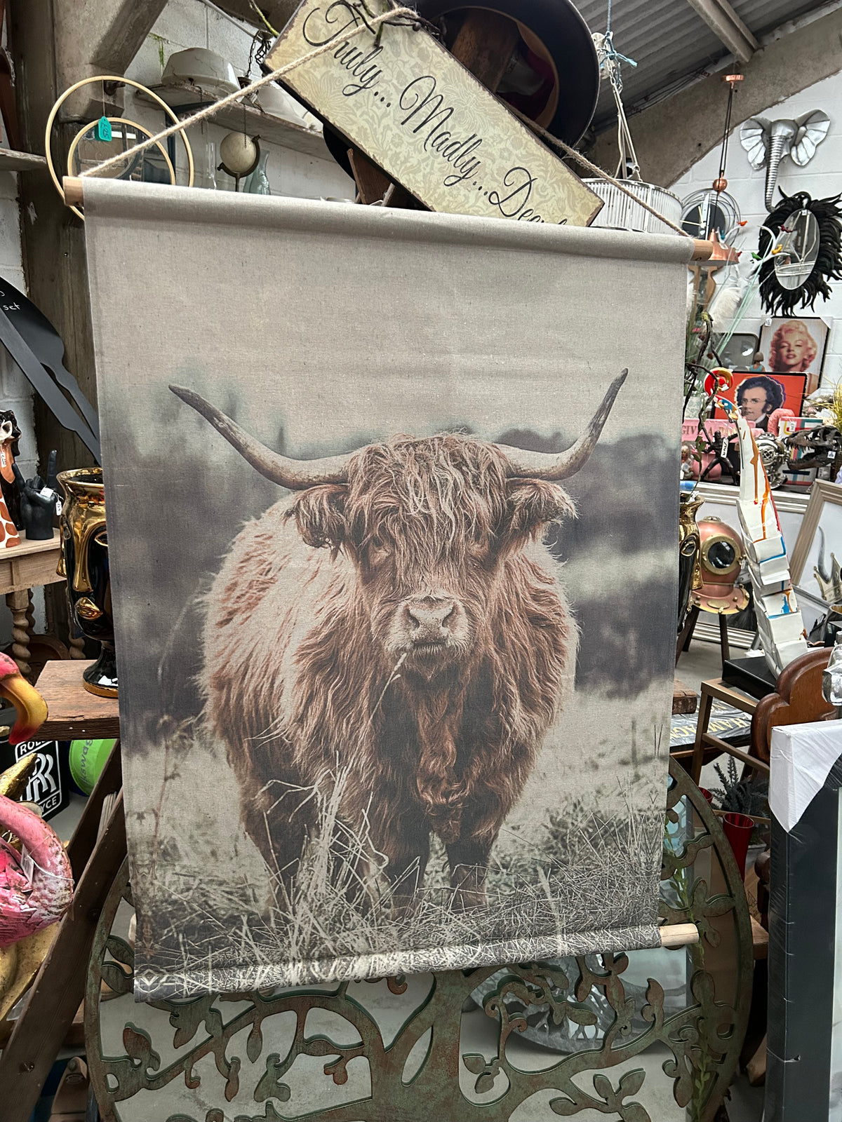 Highland Cow Canvas Wall Art - Rustic Farmhouse Hanging Décor | Sign of the times Stoke