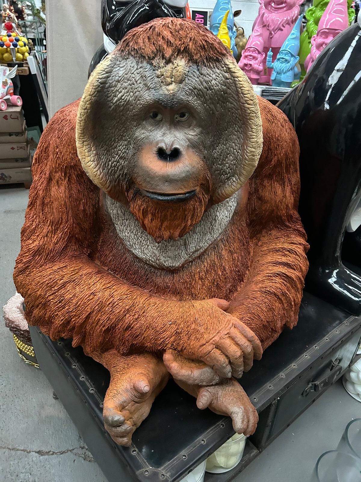 Large Orangutan Resin Figure – Outdoor Garden Sculpture | Sign of the times Stoke