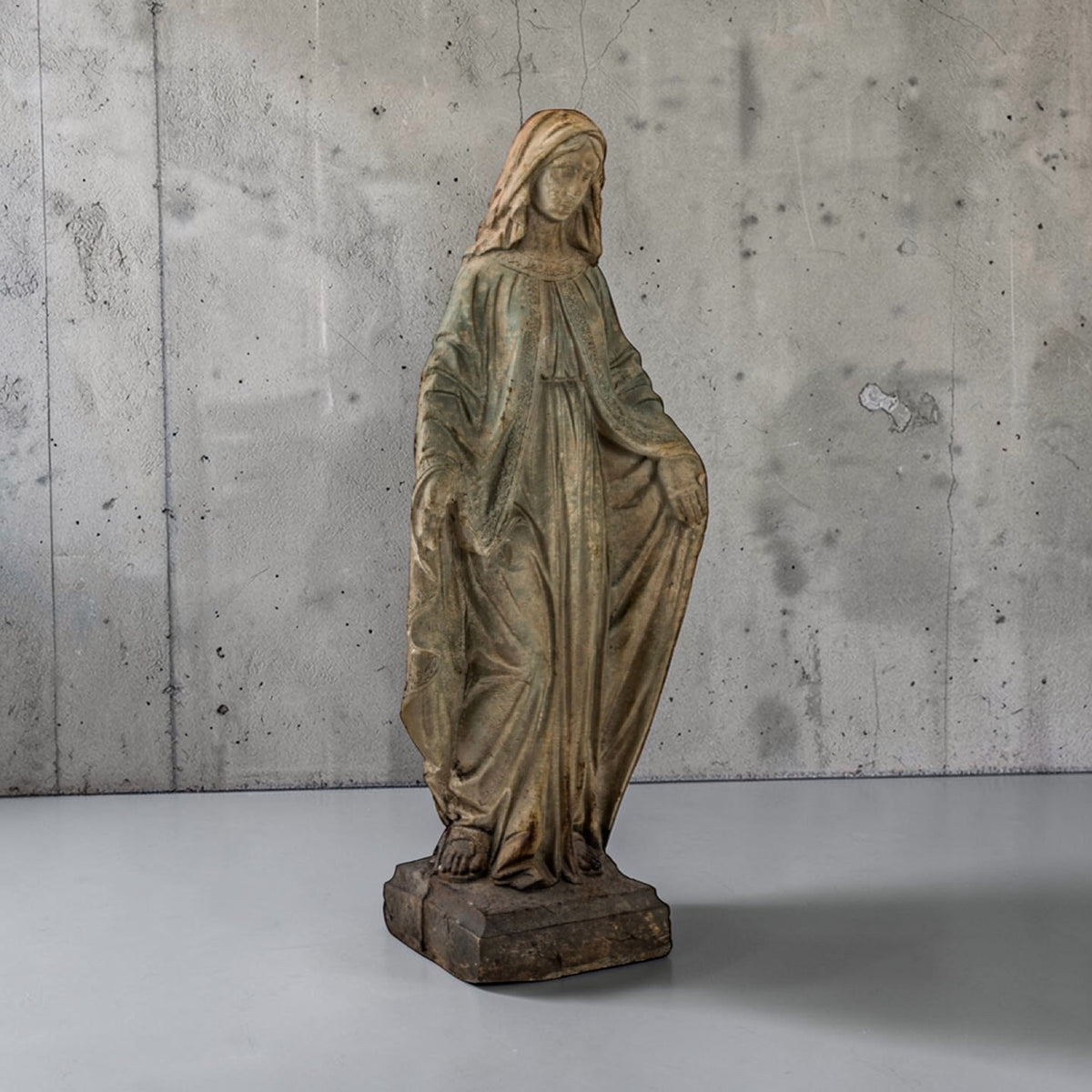 Large Antiqued Stone Effect Madonna Figure – Elegant Religious Sculpture | Sign of the times Stoke