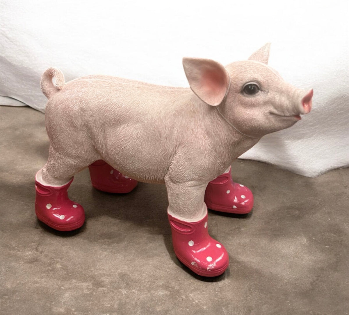Pig with Wellies – Cute Pink Resin Farm Animal Ornament | Sign of the times Stoke