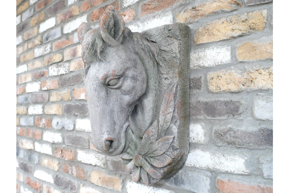 Wall-Mounted Stone-Look Horse Head - Elegant Horse Sculpture for Home Décor | Sign of the times Stoke