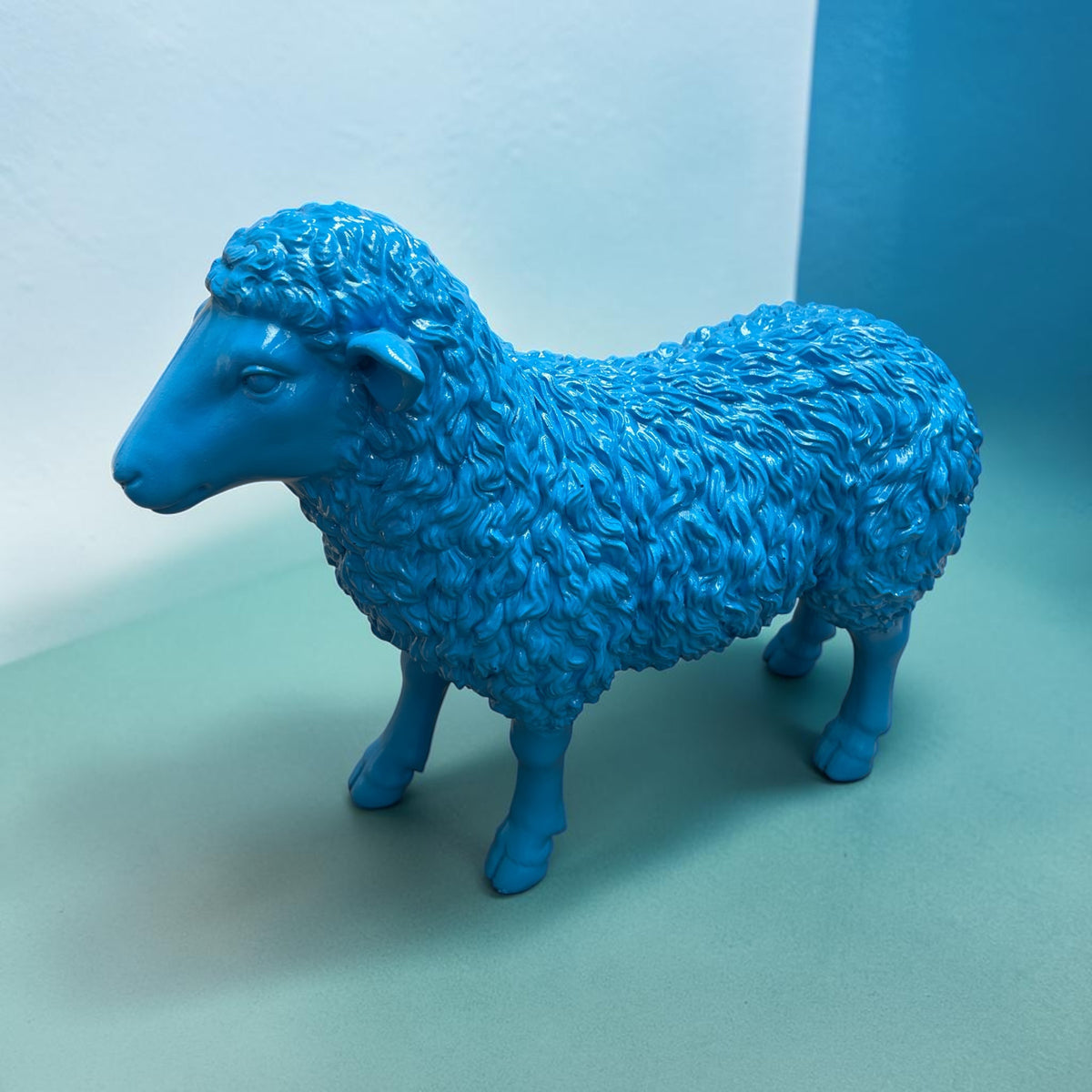 Blue Resin Lamb – Indoor & Outdoor Decorative Ornament | Sign of the times Stoke