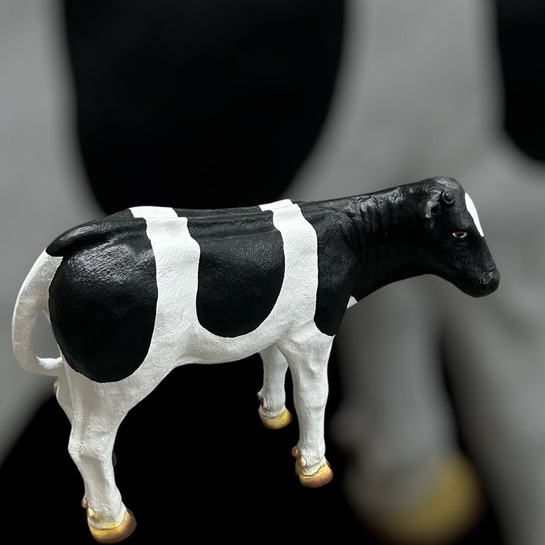 Large Cow Sculpture | Eye-Catching Farmhouse & Garden Décor | Sign of the times Stoke
