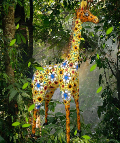 Flowered Metal Giraffe Sculpture - Large Outdoor Garden Décor | Sign of the times Stoke