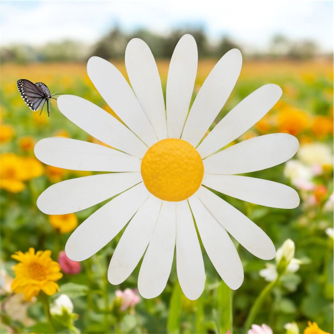 Daisy Metal Wall Art - Striking Indoor/Outdoor Decor | Sign of the times Stoke