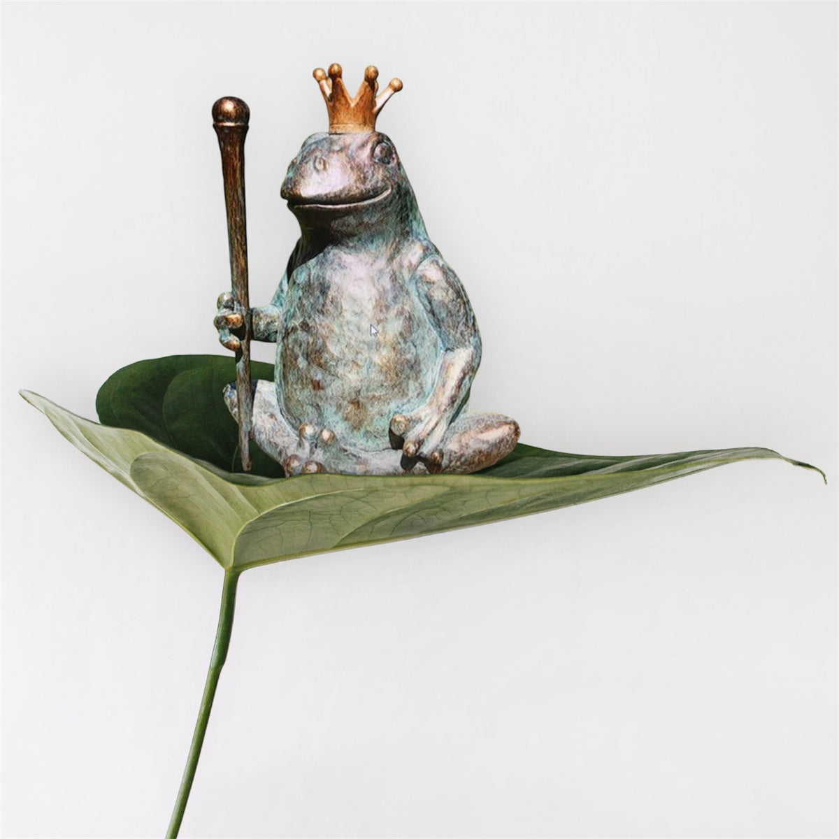 King Frog Resin Ornament - Indoor/Outdoor Decor | Sign of the times Stoke