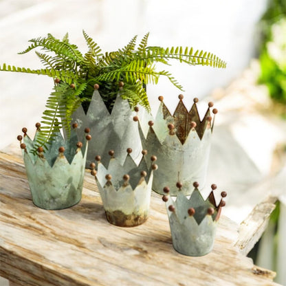 Set of 5 Oxidised-Metal Effect Crown Planters – Regal Garden & Home Décor | Sign of the times Stoke