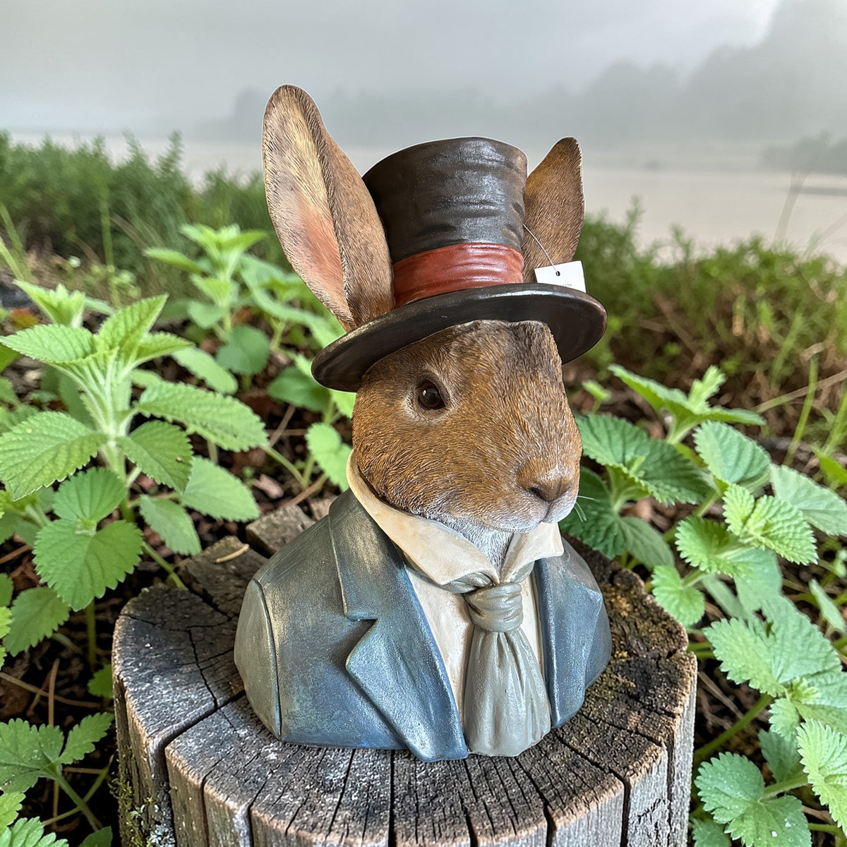 Rabbit Bust – Elegant Resin Animal Sculpture | Sign of the times Stoke