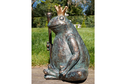 King Frog Resin Ornament - Indoor/Outdoor Decor | Sign of the times Stoke