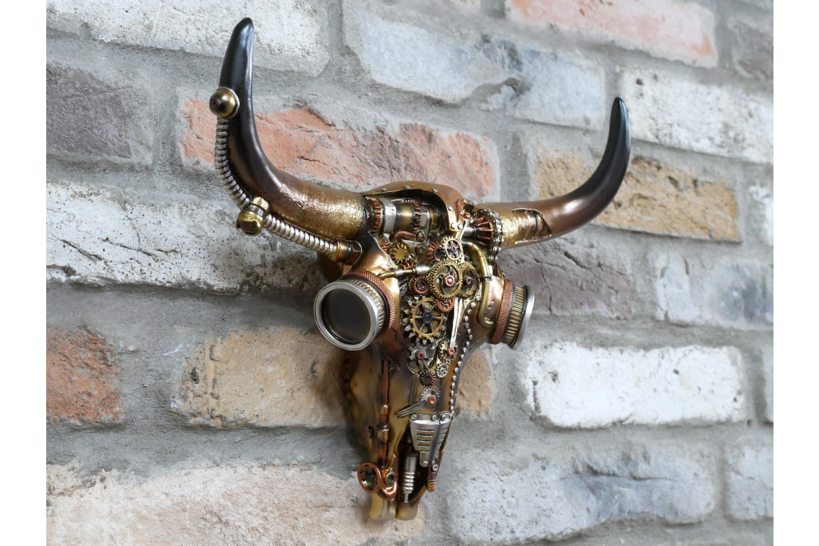 Steampunk Skull Ornament | Gothic Industrial Decor with Mechanical Detail | Sign of the times Stoke