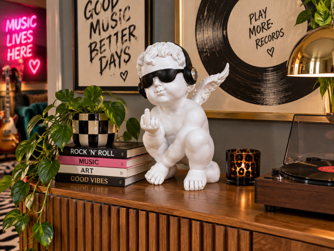Up Yours Cherub – Cheeky Resin Cherub Statue | Sign of the times Stoke