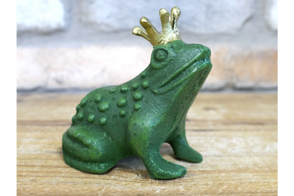 Cast Iron Frog – Rustic Decorative Garden Ornament | Sign of the times Stoke