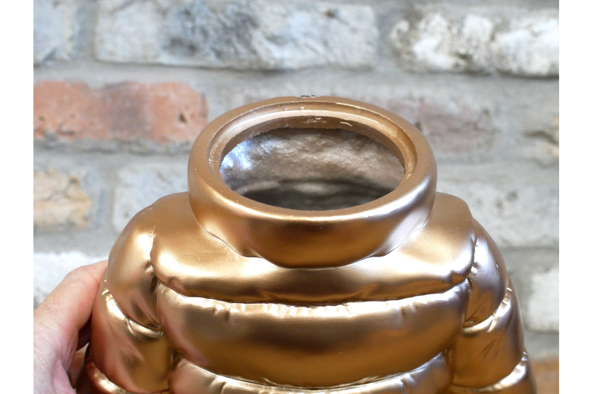 Puffer Jacket Vase – Quirky Contemporary Ceramic Planter & Vase | Sign of the times Stoke