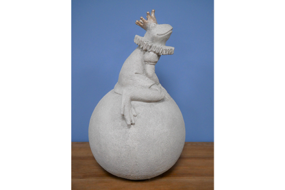Queen Frog on Ball Sculpture - Resin Frog with Concrete Finish | Sign of the times Stoke