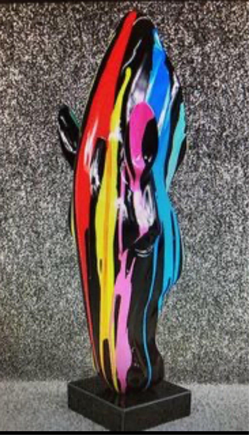 Paint-Splashed Horse Head Ornament with Black Marble Base | Sign of the times Stoke