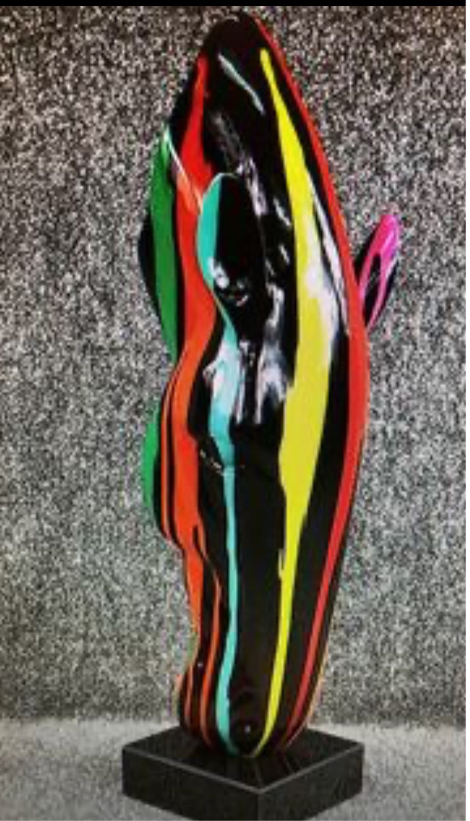 Paint-Splashed Horse Head Ornament with Black Marble Base | Sign of the times Stoke