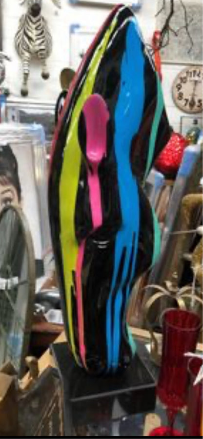 Paint-Splashed Horse Head Ornament with Black Marble Base | Sign of the times Stoke