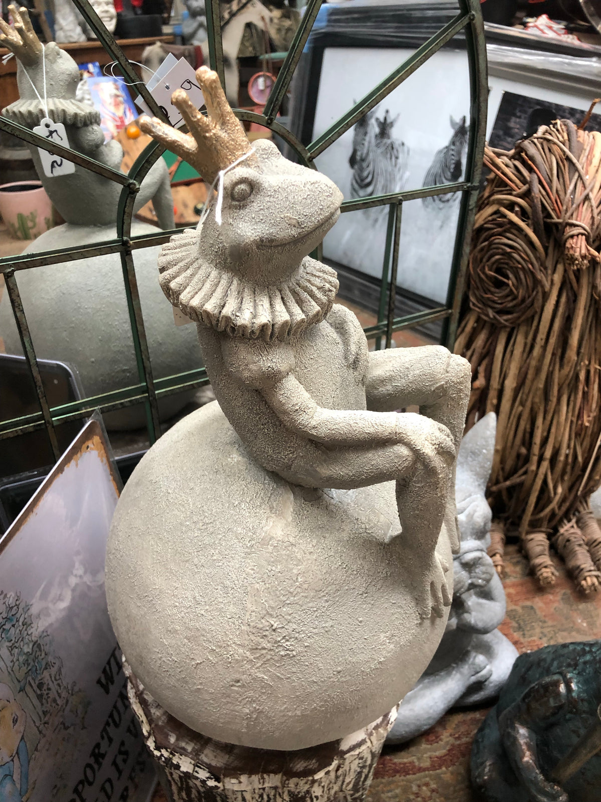 King Frog on Ball Sculpture - Resin Frog with Concrete Look | Sign of the times Stoke
